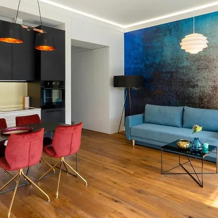 Granatowy Apartament Apartment
